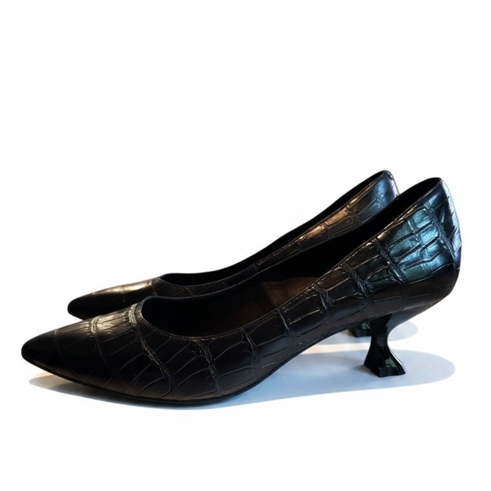 Jeffrey Campbell Totem Pump 9.5 Black Croc Embossed Leather Kitten Heel Chic